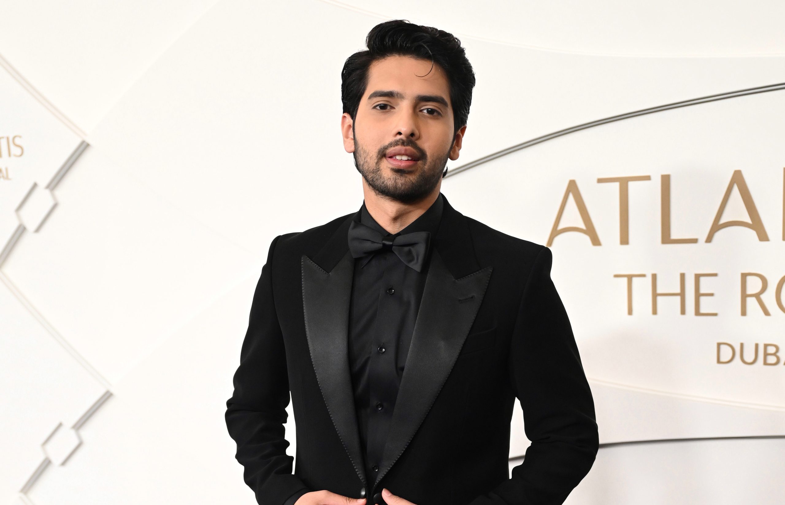 Armaan Malik’s all-black attire dazzles the red carpet at the Royal Opening Night in Dubai – Planet Bollywood