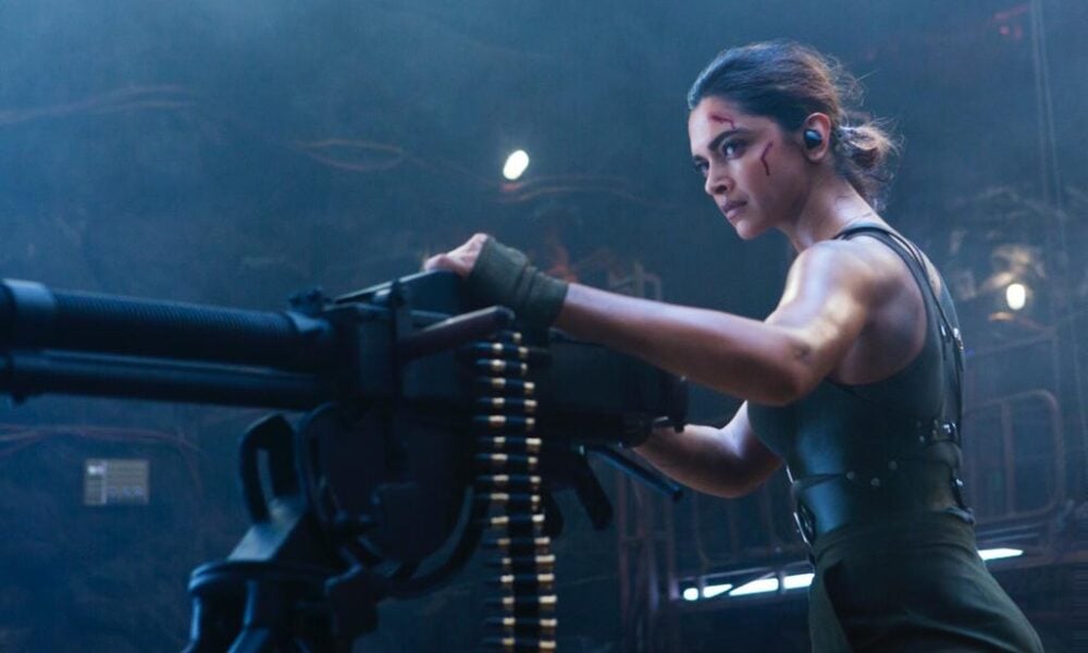 Deepika Padukone wields a Gattling gun in a jaw-dropping solo action sequence in Pathaan!