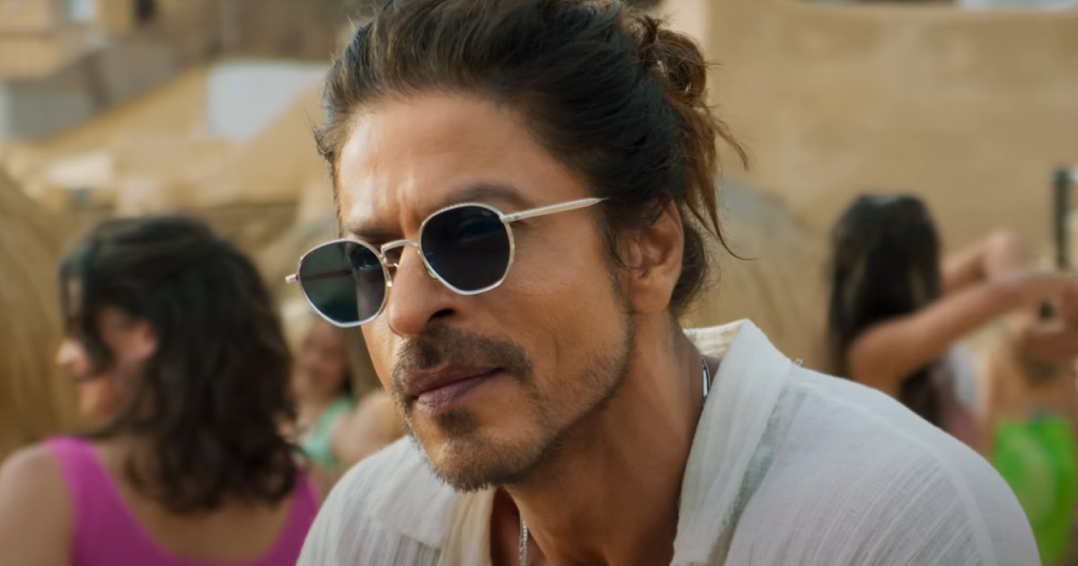 Shah Rukh Khan Starrer Off To A Superb Start Across All India!
