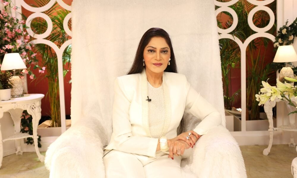 Simi Garewal makes a comeback to the small screen and brings surprises on Bigg Boss 16