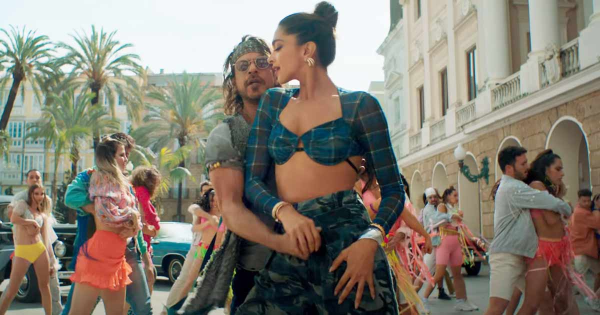 Box Office – Pathaan sees huge jump again on Saturday, will enter 500 Crore Club this week