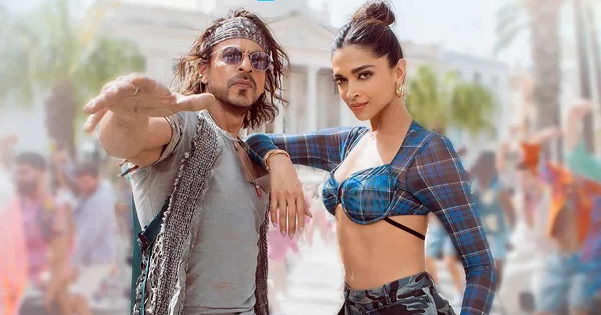 Shah Rukh Khan & Deepika Padukone Starrer Shows In Theatres Are Increased On Audience Demand