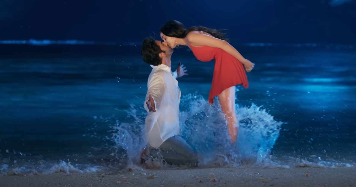 Grows Further On Sunday, Crosses 70 Crores