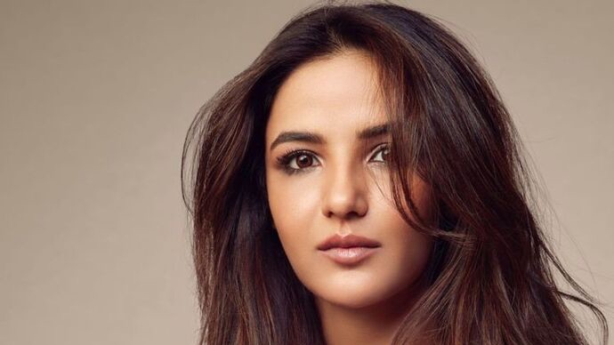 Jasmin Bhasin on doing a Punjabi film: Want to live up to expectations of the audience