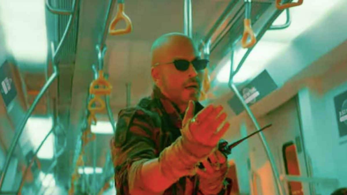 SRK Fans Say His Jawan Dialogue ‘Jab Main Villain Banta Hu…’ Is An EPIC Reply To Sunny Deol