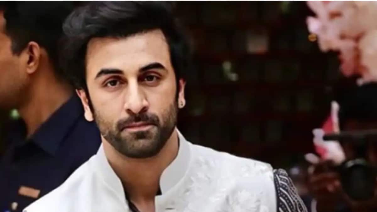 Ranbir Kapoor Is The ‘Most Handsome Daddy’ In Town, Declares Internet