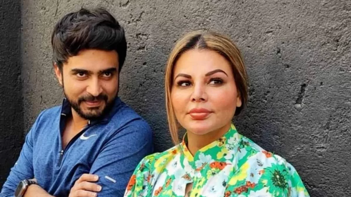 EXCLUSIVE: ‘I Love You, Papudi’ Rakhi Sawant Reveals Adil Khan Durrani Texted Her On Instagram