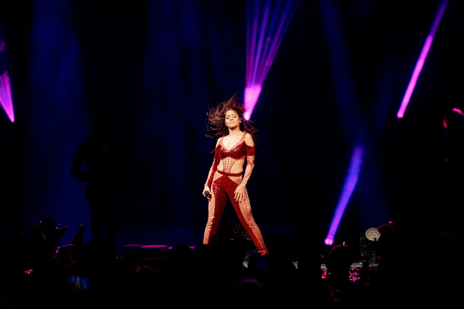 Sunidhi Chauhan’s I Am Home concert creates unforgettable night of music and magic
