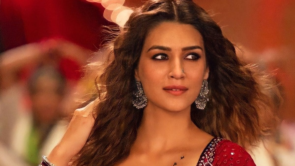 Exclusive! Kriti Sanon On Winning The National Film Award For Mimi: ‘I Am Pinching Myself’