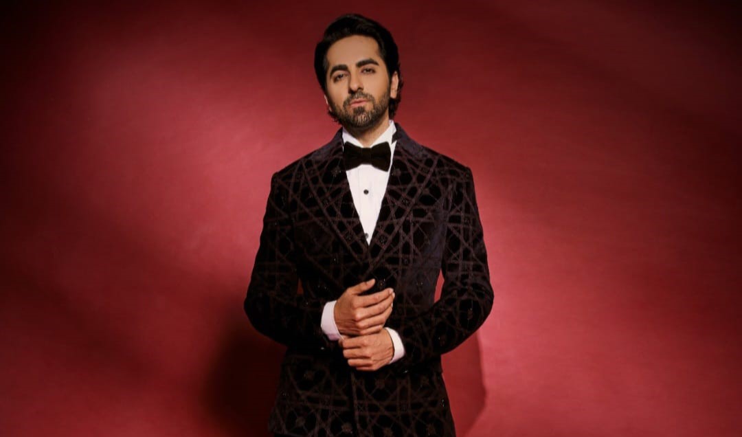 “Have stopped using the words ‘ladies and gentlemen’!” – Ayushmann Khurrana