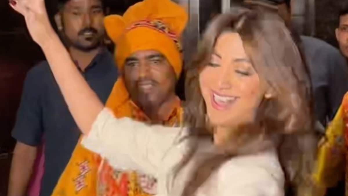 Ahead Of Sukhee Release, Shilpa Shetty Spotted Grooving To Punjabi Beats