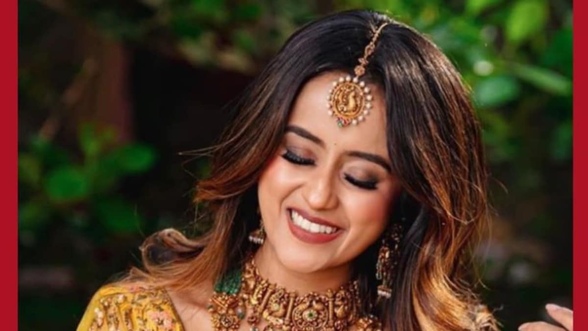 Chaitra Vasudevan’s Traditional Outfit Is A Must-have For Bridal Trousseau