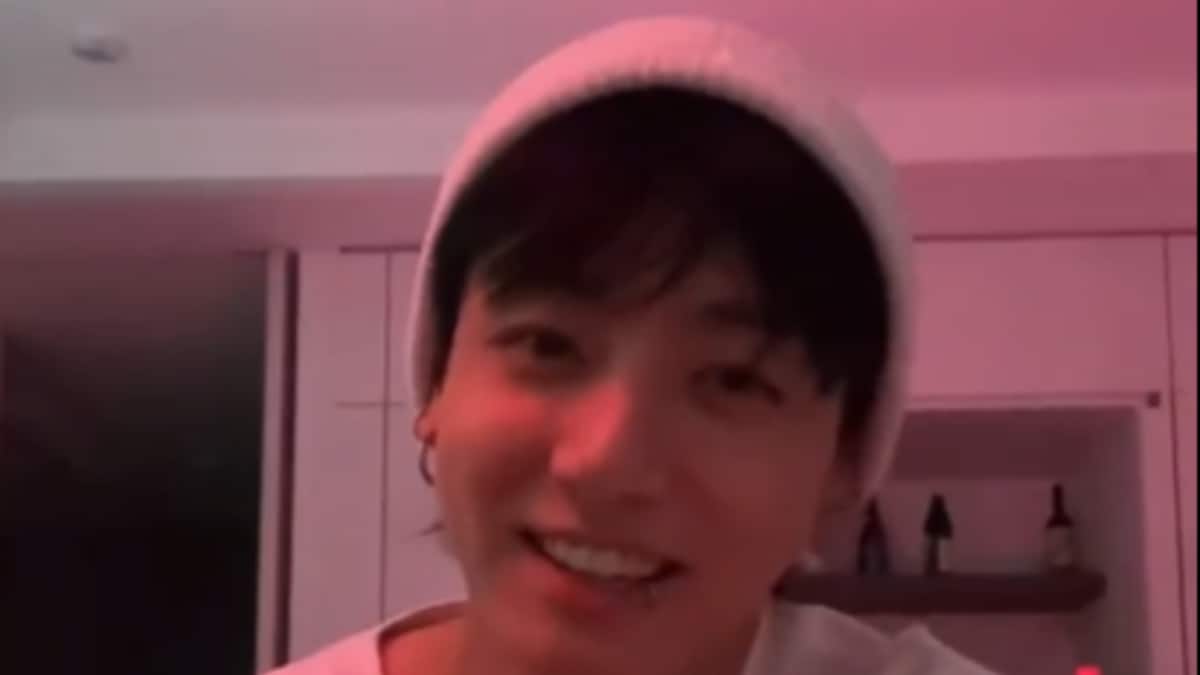 Jungkook Kicks Off His Birthday Bash By Performing ‘Magic Tricks’, BTS Fans In Splits