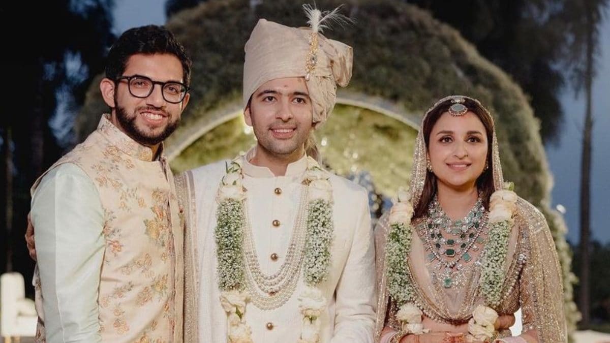 Parineeti Chopra and Raghav Chadha Are All Smiles In This Latest Photo From Their Wedding