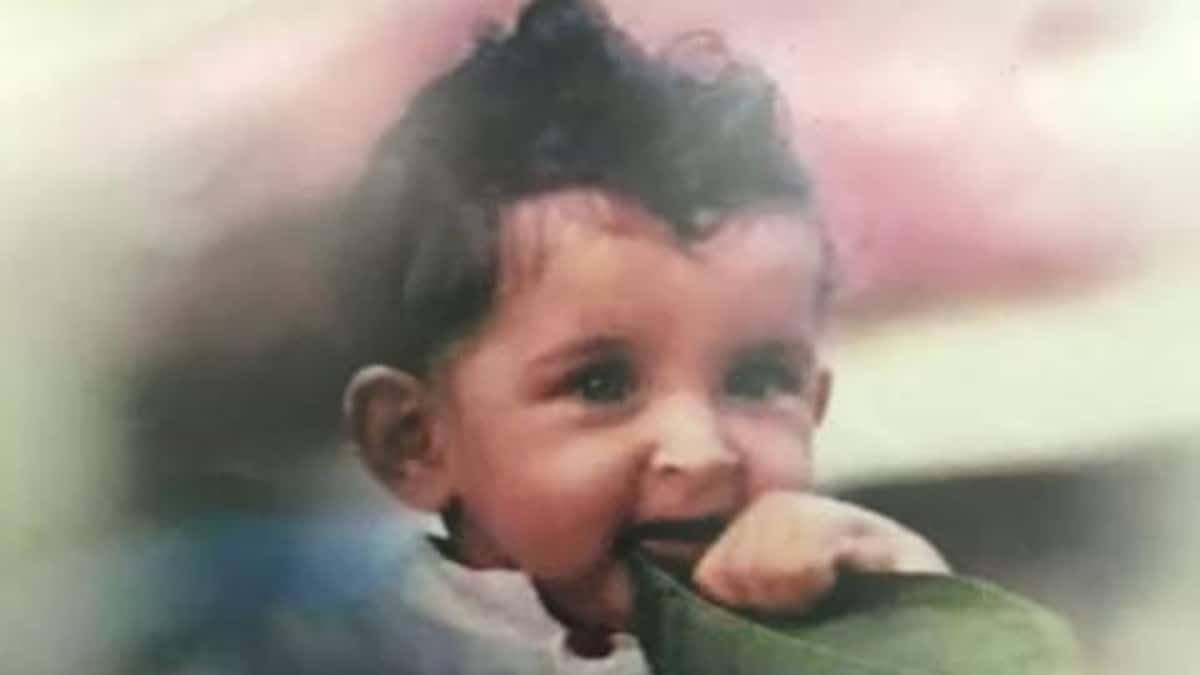 Recognise This Bollywood Actor From His Childhood Picture; Hint: He Is A Spy