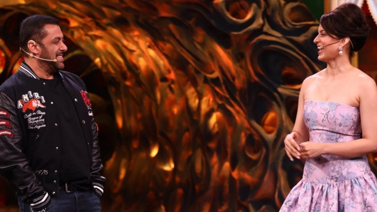 Salman Khan Leaves Kangana Ranaut Blushing As He Tells Her ‘Top Gun Ko Takkar Dogi…’ | Watch Video