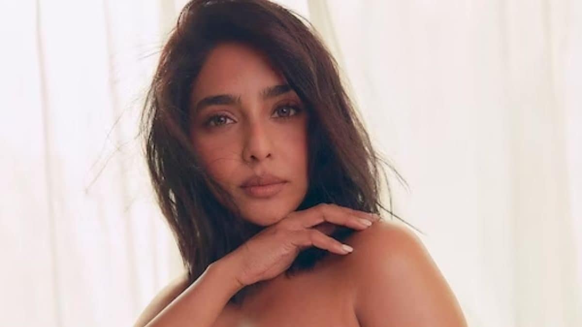 South Actress Aishwarya Lekshmi’s Sultry Avatar Sets Her Fans’ Hearts Racing