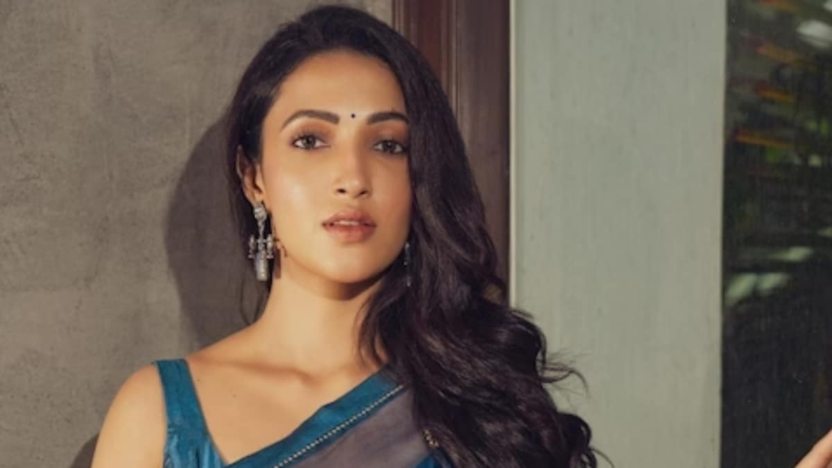 Happy Birthday, Neha Shetty: How DJ Tillu Fame Actress Stepped Into Films