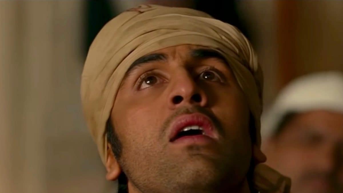 When Ranbir Kapoor ‘Zoned Out’ While Filming Rockstar’s Kun Faya Kun Song: ‘I Was Singing And…’
