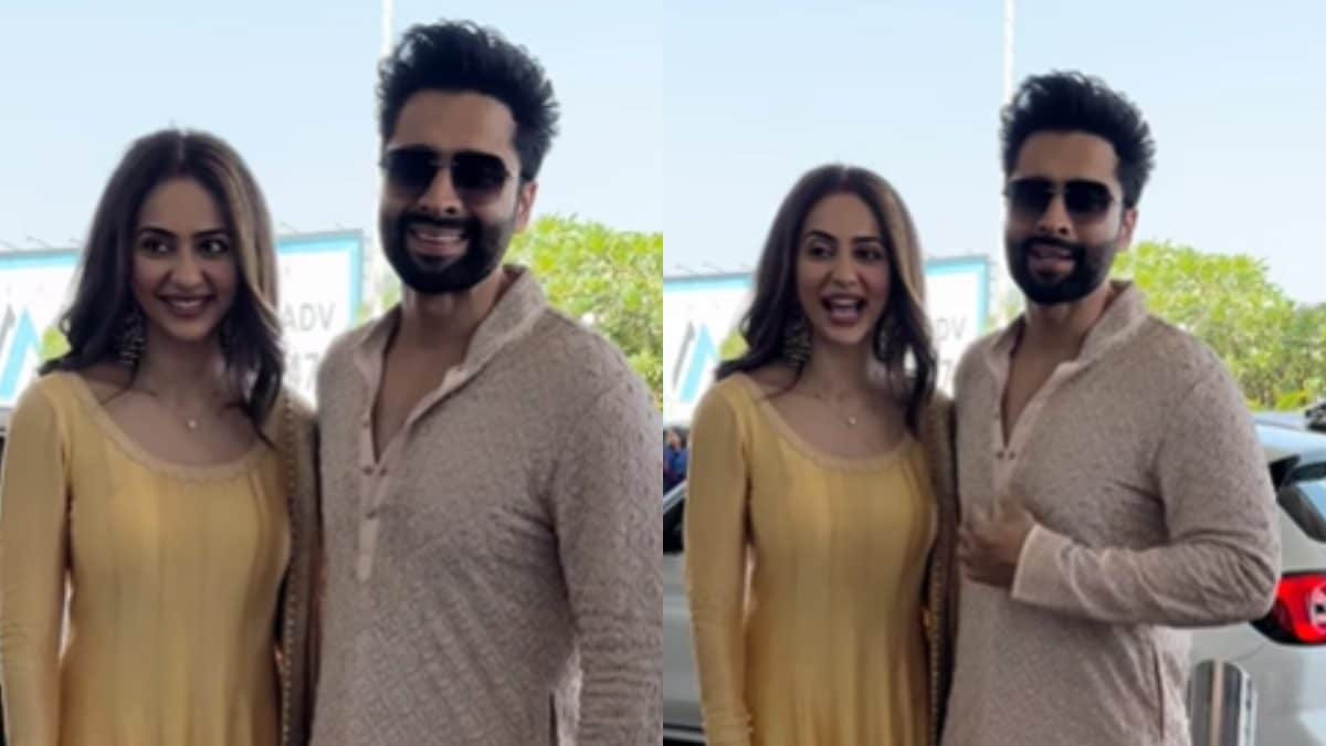 Rakul Preet Singh Blushes As Jackky Bhagnani Holds Her Close While Posing For Paparazzi | Watch
