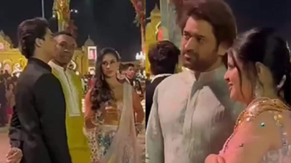 Aryan Khan Bonds With CSK Captain MS Dhoni Ahead of IPL 2024, Video From Jamnagar Goes Viral
