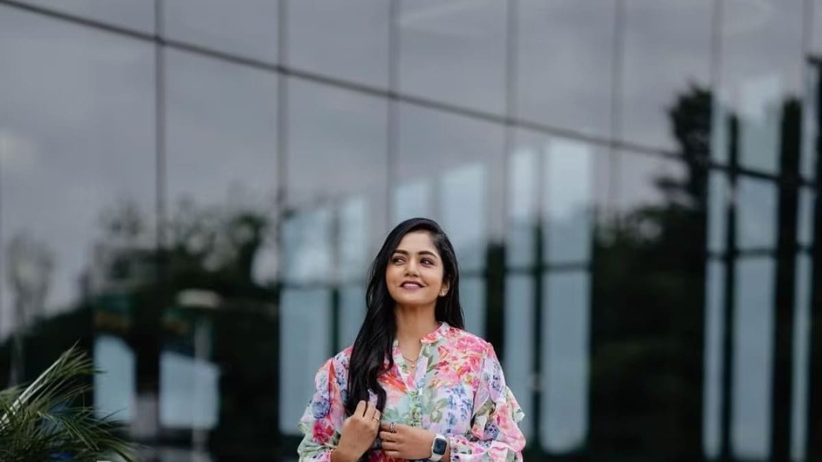 Kannada TV Actress Bhavya Gowda Says She Wants To Work In Movies