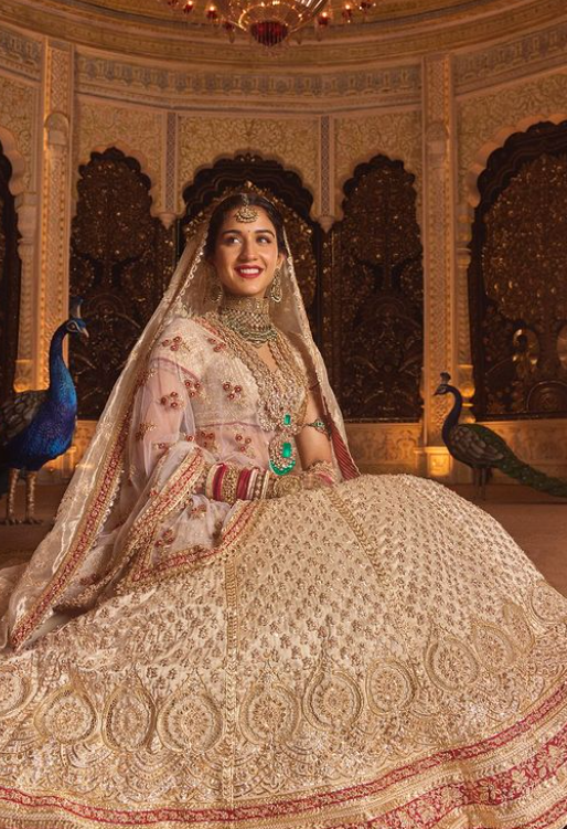 Radhika Merchant Wedding outfit by Abu Jani Sandeep Khosla | Instant Bollywood Radhika Merchant Wedding outfit by Abu Jani Sandeep Khosla