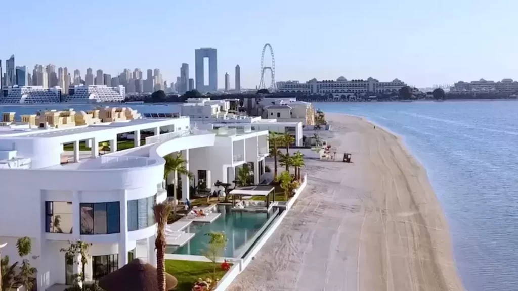 mukesh-ambani-dubai-villa | Instant Bollywood Radhika Merchant Dubai Villa