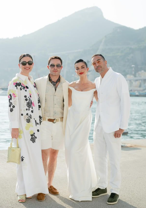 Amy Jackson And Ed Westwick pose with family, friends | Instant Bollywood Amy Jackson And Ed Westwick pose with family, friends