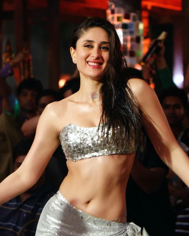 kareena-kapoor-khan-v0-cd2ck2c2sew81 | Instant Bollywood Kareena Kapoor