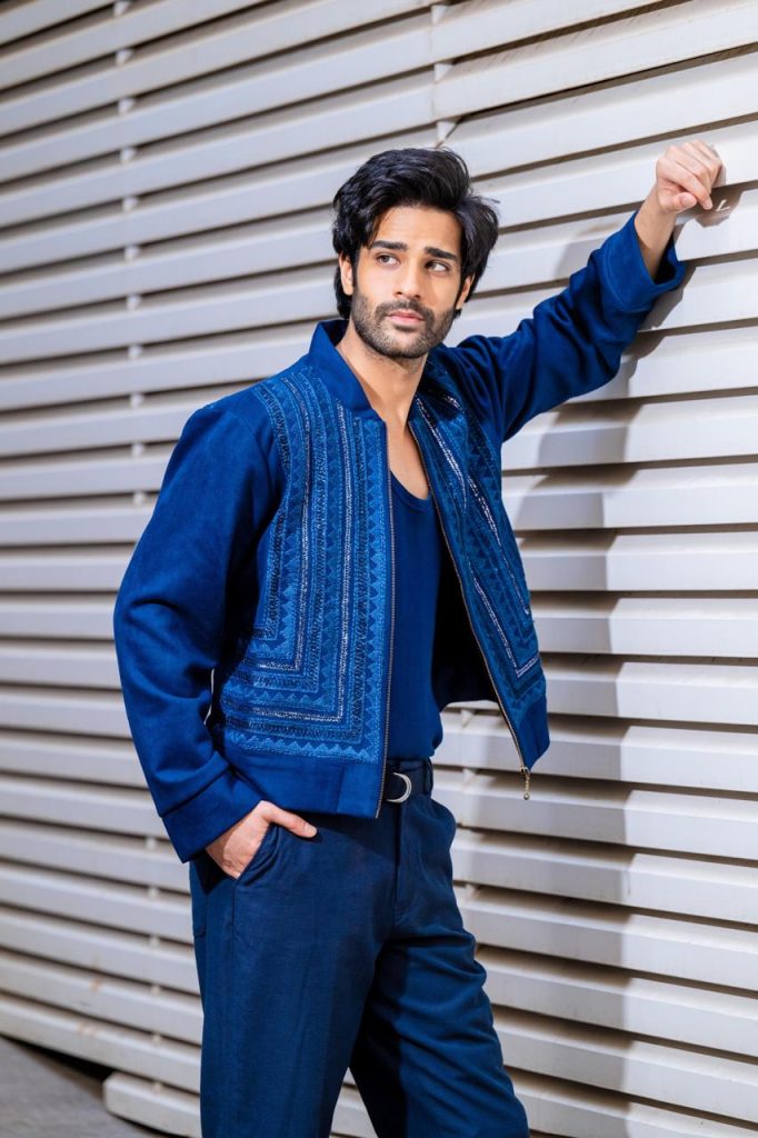 aaman-devgan | Instant Bollywood Aaman Devgan is debuting in Azaad