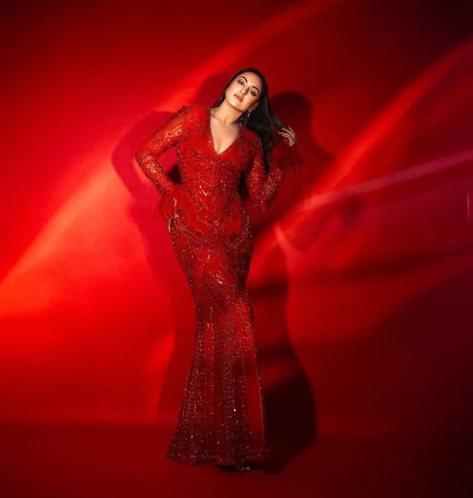 sonakshi-sinha | Instant Bollywood Sonakshi Sinha