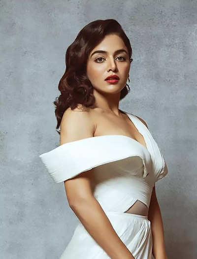 wamiqa-gabbi | Instant Bollywood Wamiqa Gabbi