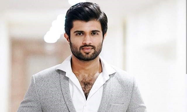 “The most adorable student energy!”, says Vijay Deverakonda as he promotes his upcoming film Kingdom