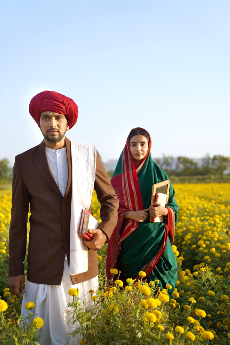 Pratik Gandhi blooms in Ananth Mahadevan’s enlightening social film on Mahatma Phule – Beyond Bollywood 