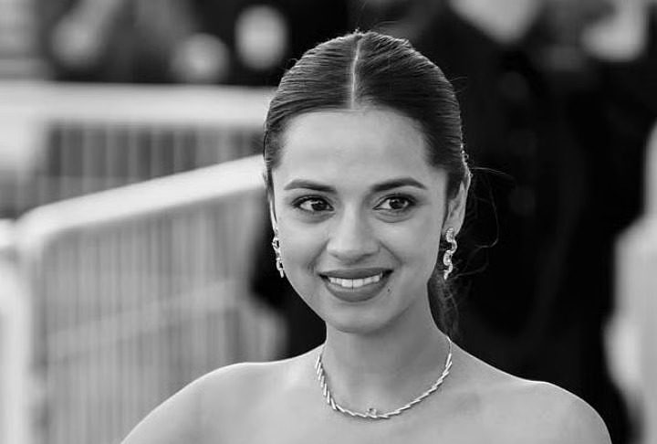 pudharinews_2025-05-16_plnpm6wc_Webstory__53_ - Instant Bollywood Nitanshi Goel