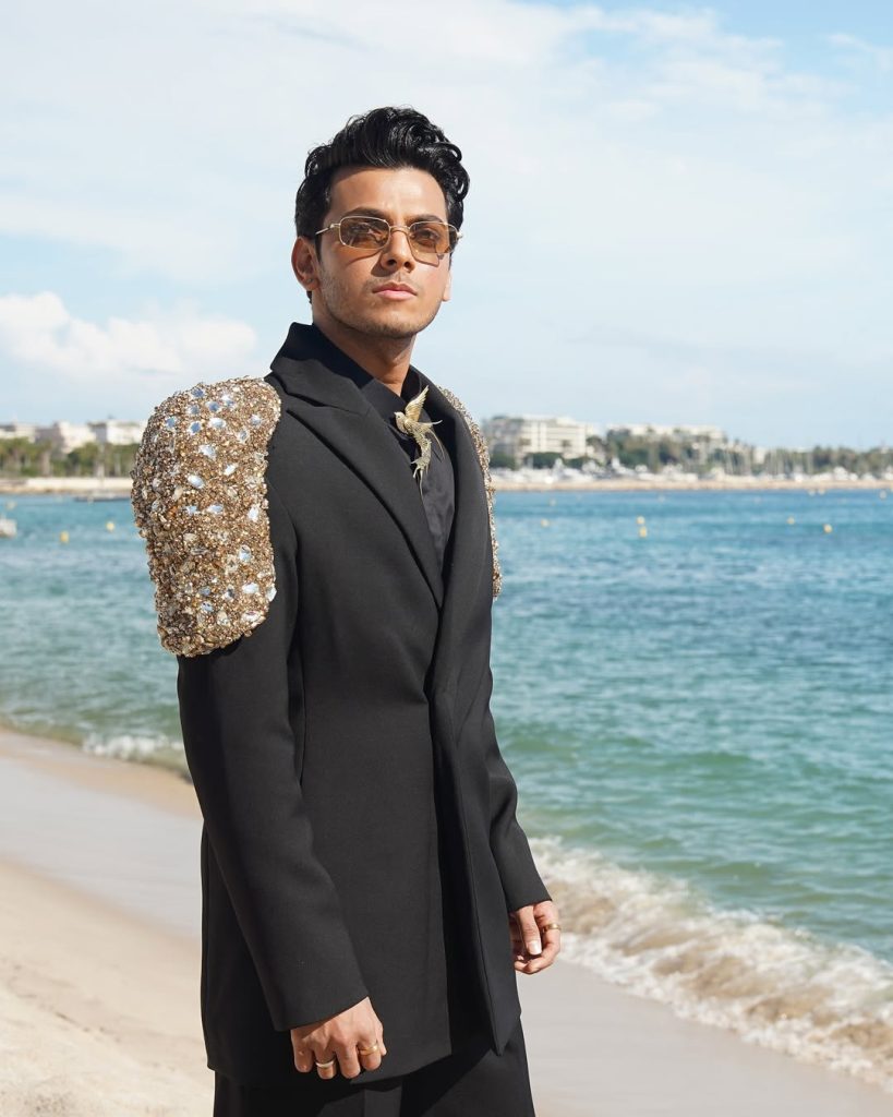 656603cc-ae17-48ca-85ab-69ce52d23bdd - Instant Bollywood