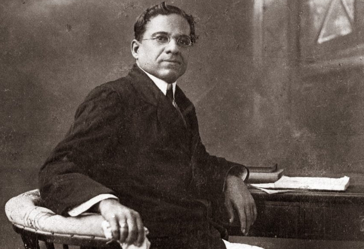 Dadasaheb Phalke - Instant Bollywood Dadasaheb Phalke