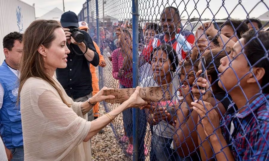 angelina jolie - Instant Bollywood Angelina Jolie