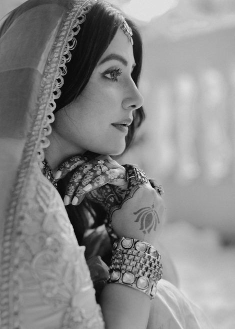 Hina Khan wedding outfit - Instant Bollywood Hina Khan wedding outfit