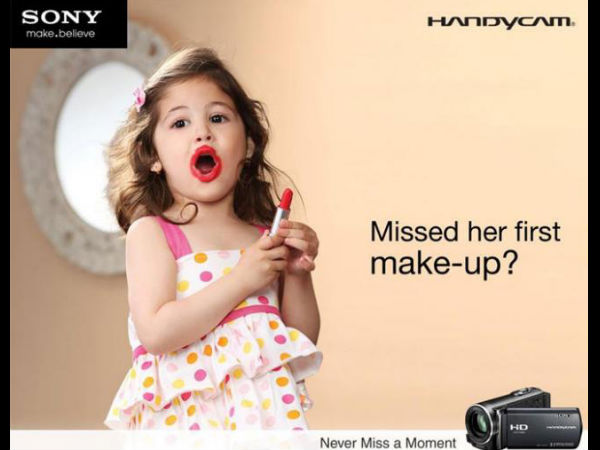 24-1437720979-handycam - Instant Bollywood