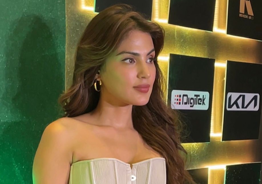 “When I could not find a safe space, I created one” – Rhea Chakraborty wins for Best Mental Health Podcast at Podmasters 2025