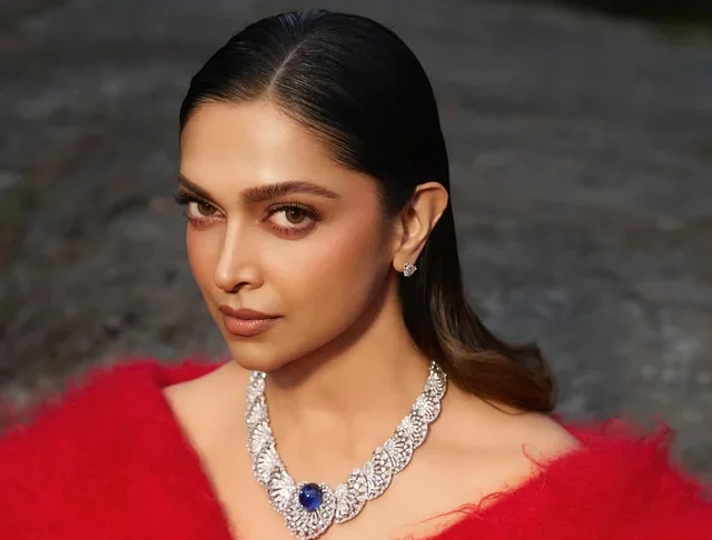 deepika-padukone-to-pay-this-much-for-her-hall-of-fame-v0-4284qimvdraf1 - Instant Bollywood Deepika Padukone