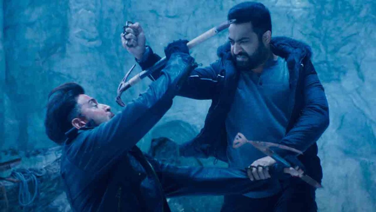 Hrithik Roshan & Jr. NTR’s War 2 Shows a Decent Jump on Day 2, But Still Trails Behind Predecessor –