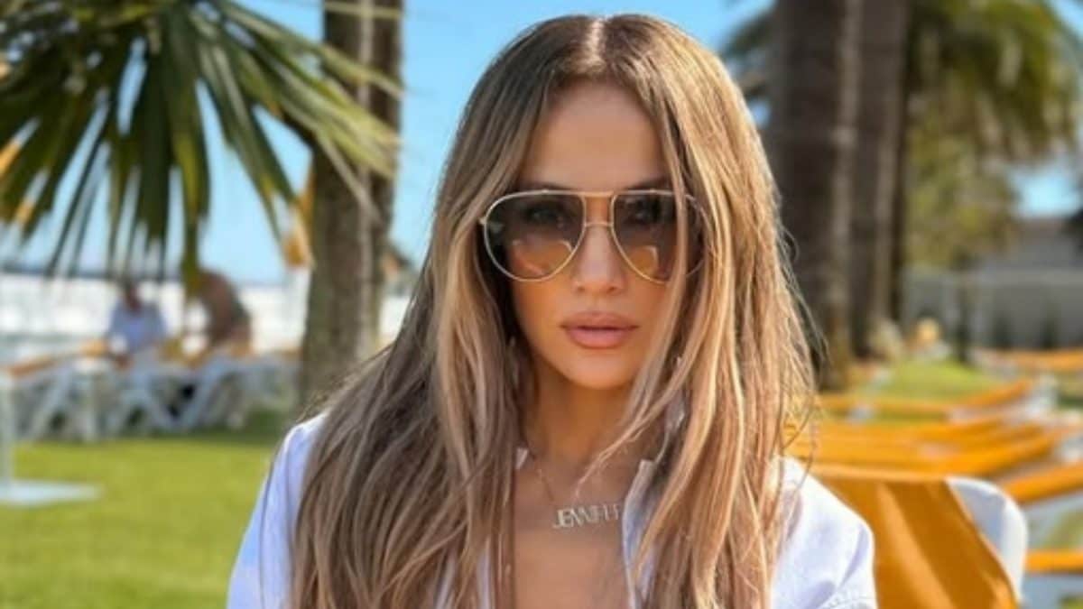 Jennifer Lopez On Evita Audition: ‘Prepared Singing My Heart Out, Then Madonna Had Part’ | Hollywood News