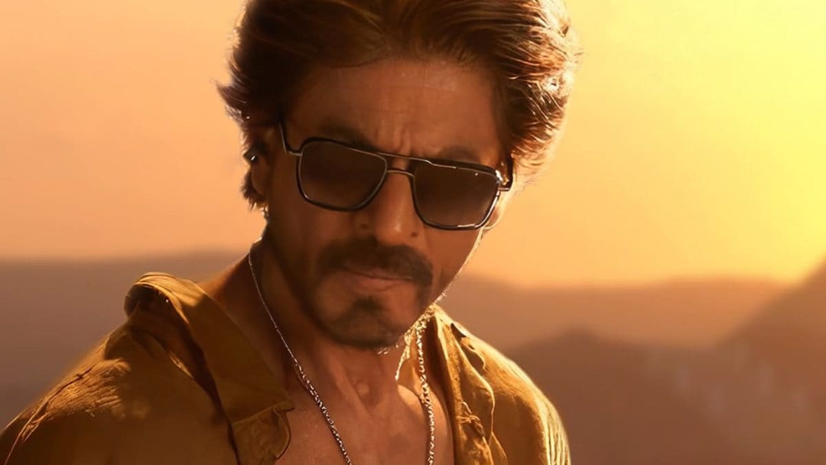 Shah Rukh Khan Told Underworld ‘Just Shoot Me’ After Being Threatened, Sanjay Gupta Recalls: ‘I Am A Pathaan’ | Bollywood News